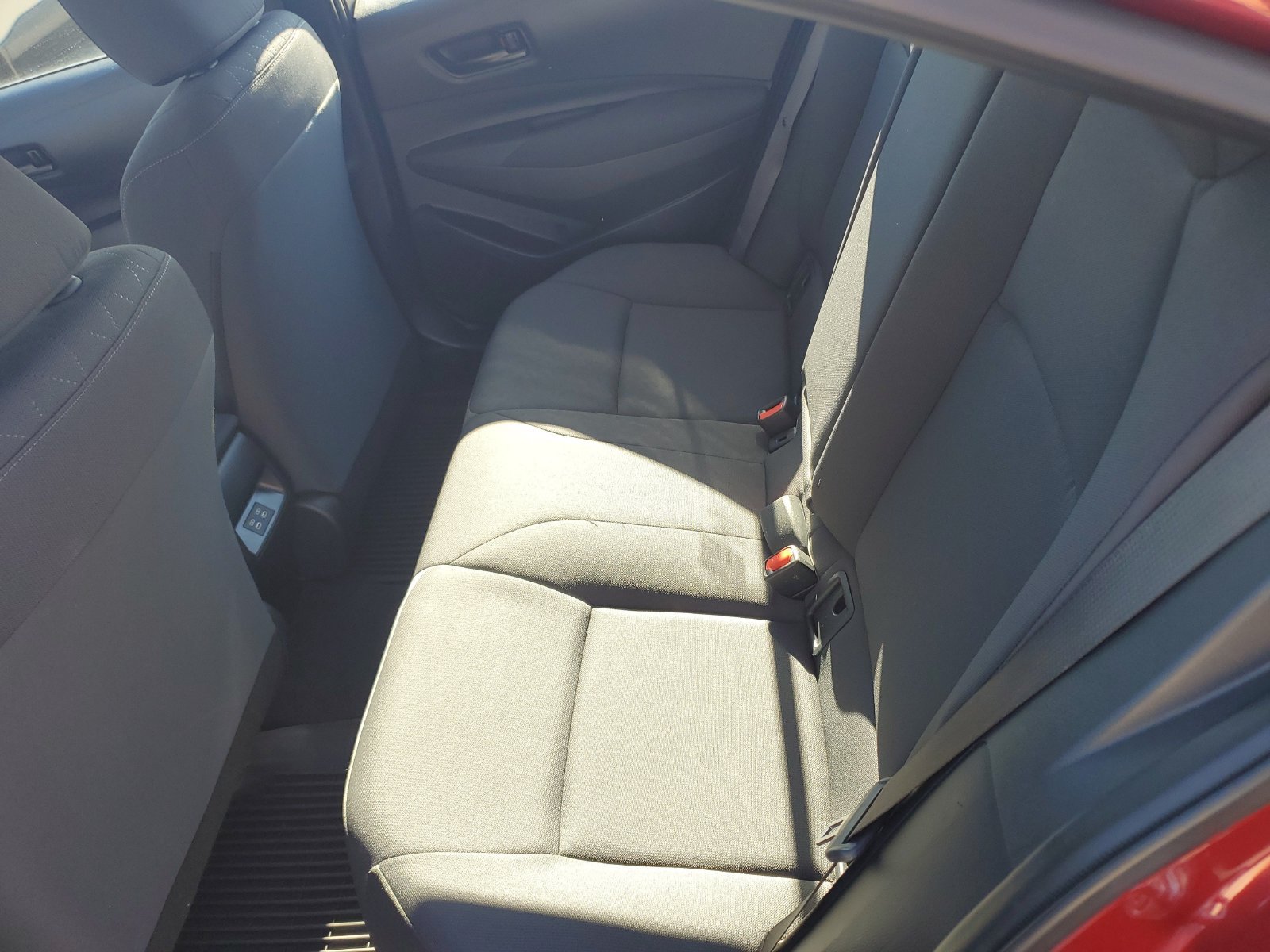 Used 2024 Toyota Corolla LE FWD image 13