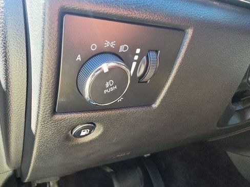 Used 2018 Jeep Grand Cherokee Trailhawk AWD/4WD image 17