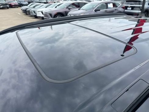 Used 2024 Toyota RAV4 XSE AWD/4WD image 10
