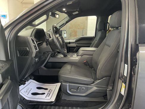 Used 2015 Ford F150 XLT w/ Equipment Group 302A Luxury image 10