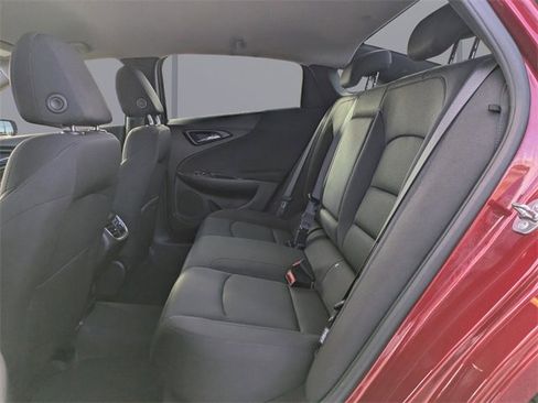 Used 2024 Chevrolet Malibu LT image 12