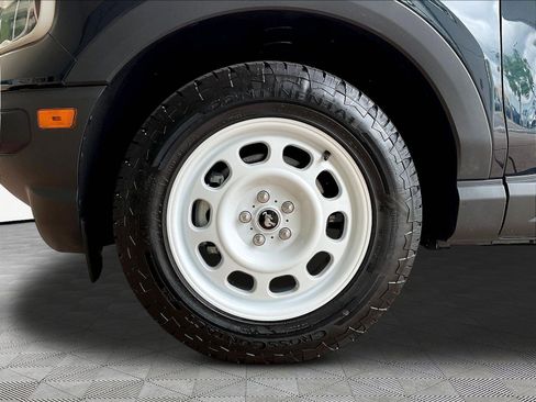 Used 2023 Ford Bronco Sport Heritage w/ Heritage Convenience Package AWD/4WD image 32