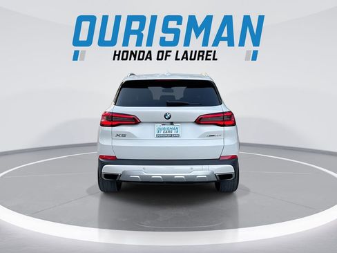 Used 2020 BMW X5 xDrive50i w/ Executive Package image 7