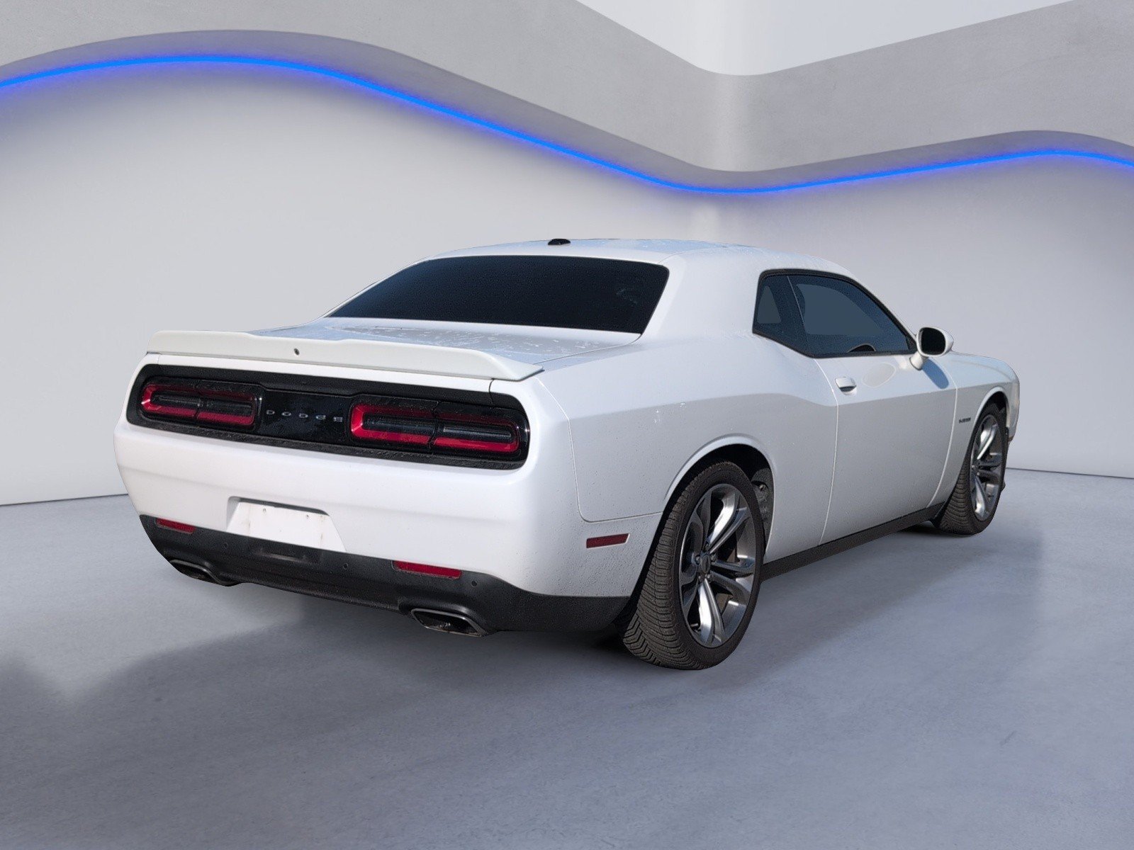 Used 2021 Dodge Challenger R/T RWD image 3