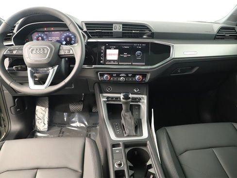 New 2025 Audi Q3 2.0T Premium image 18