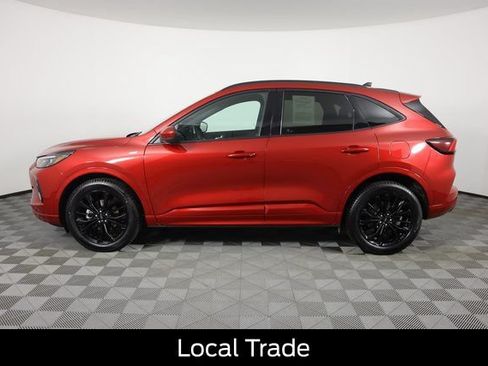 Certified 2023 Ford Escape ST-Line Elite AWD/4WD image 9