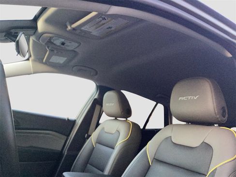 Used 2024 Chevrolet Trax ACTIV image 26