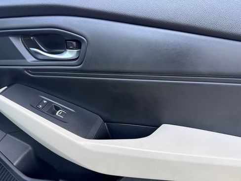 Certified 2023 Honda Accord EX image 21