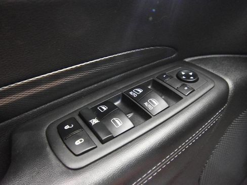 Used 2021 Dodge Durango GT image 31