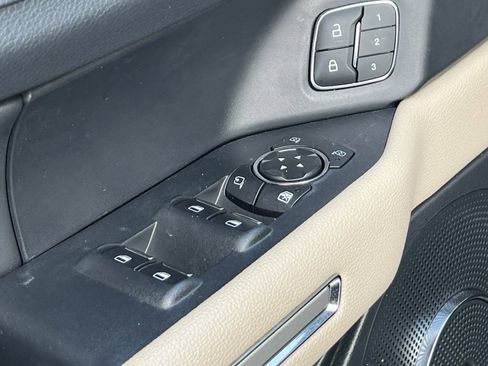 Certified 2022 Ford Expedition Limited image 18