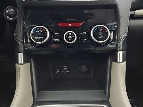 Used 2022 Subaru Forester Limited w/ Popular Package #3 image 26