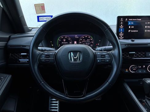 Used 2023 Honda Accord Sport image 32