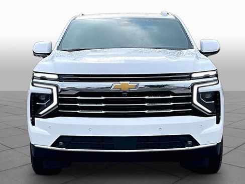 Used 2026 Chevrolet Tahoe LT w/ Comfort Package RWD image 3