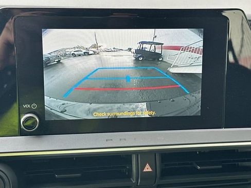 Certified 2024 Toyota Prius LE image 25