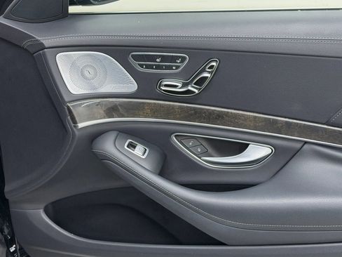 Used 2019 Mercedes-Benz S 450 Sedan w/ AMG Line Exterior image 18