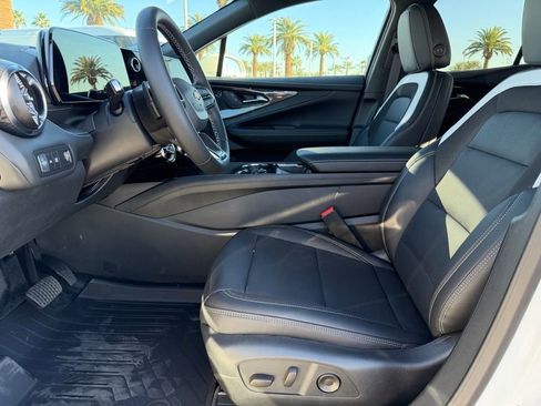 New 2026 Chevrolet Blazer EV LT image 6