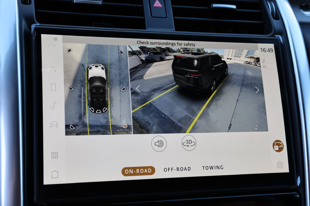 New 2026 Land Rover Discovery Dynamic SE AWD/4WD image 32