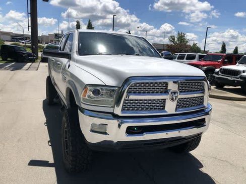 Used 2015 RAM 2500 Laramie AWD/4WD image 28
