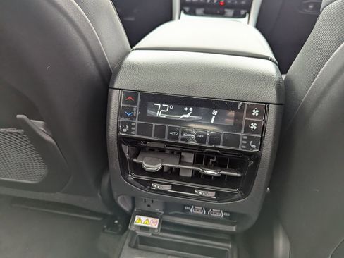 New 2025 Jeep Grand Cherokee L Limited w/ Trailer Tow Package image 36