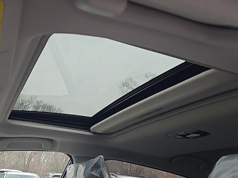 New 2025 Subaru Crosstrek 2.5i Limited image 7