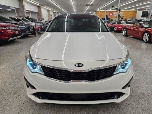 Used 2020 Kia Optima SX FWD image 3