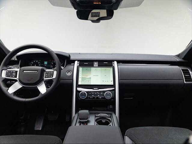 New 2026 Land Rover Discovery S AWD/4WD image 19