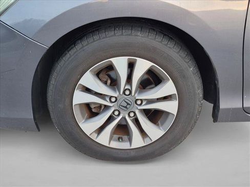 Used 2013 Honda Accord LX image 9