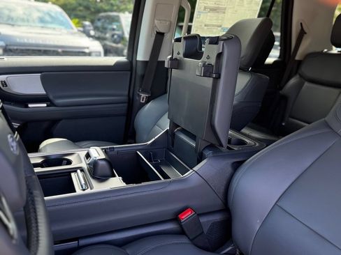 New 2027 Ford Expedition Active AWD/4WD image 31