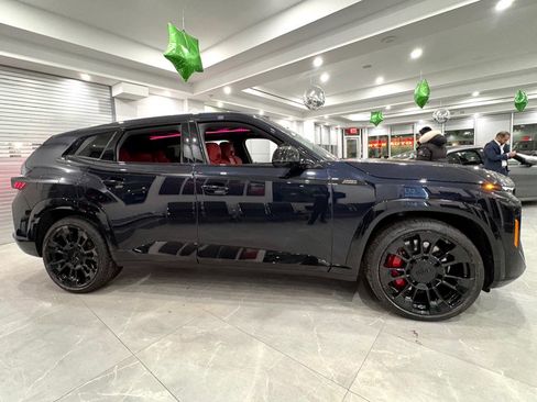 Used 2023 BMW XM image 8