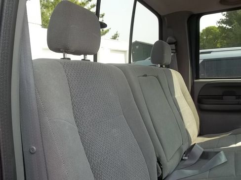 Used 2004 Ford F250 XLT AWD/4WD image 7