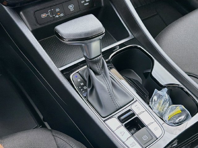 New 2026 Hyundai Tucson SEL FWD image 16