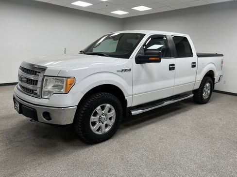 Used 2014 Ford F150 XLT w/ Equipment Group 302A Luxury image 6