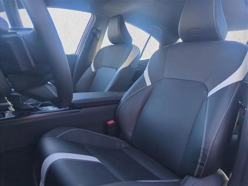 Certified 2025 Toyota Camry SE image 18