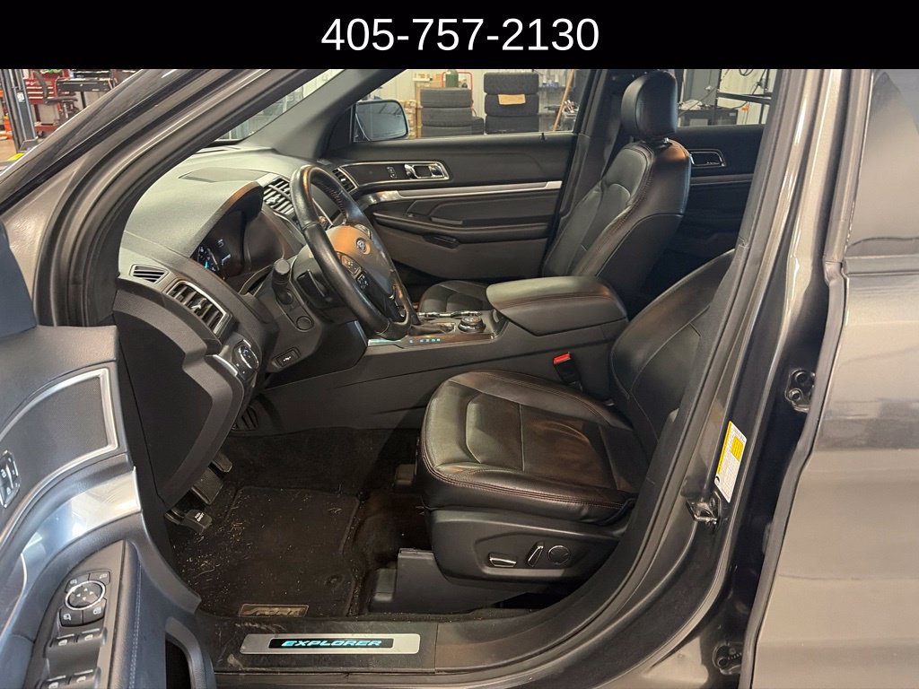 Used 2017 Ford Explorer Sport w/ Equipment Group 401A AWD/4WD image 4
