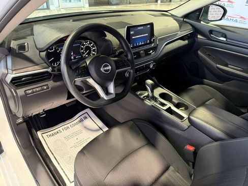 Used 2025 Nissan Altima 2.5 SV image 54