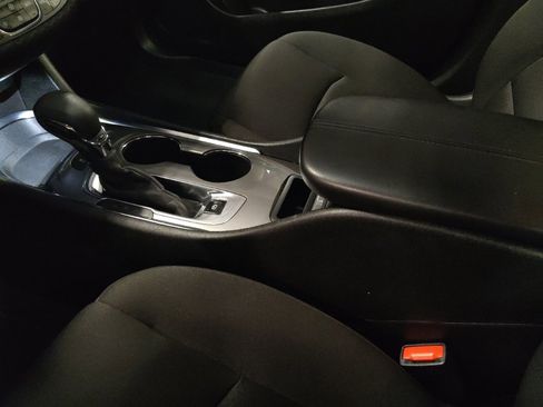 Used 2024 Chevrolet Malibu LT FWD image 26