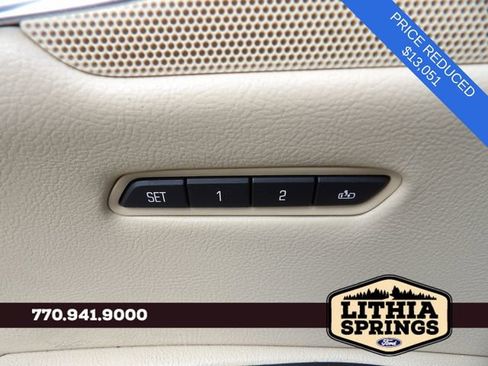 Used 2019 Cadillac XT5 Premium Luxury FWD image 21