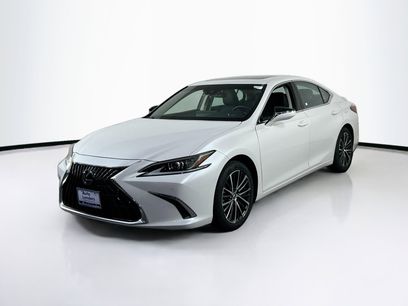 Used 2025 Lexus ES 350 w/ Premium Package