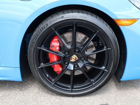 Used 2024 Porsche 718 Cayman GTS RWD image 15