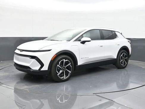 New 2026 Chevrolet Equinox EV LT FWD image 6