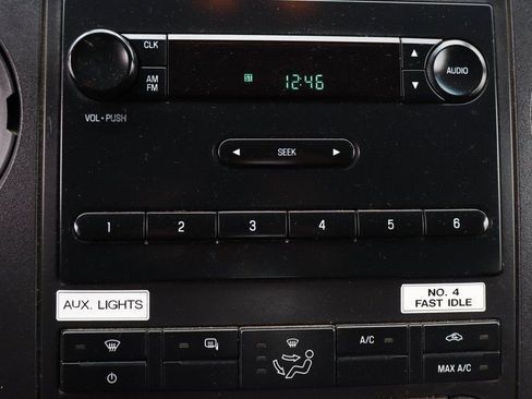 Used 2011 Ford F550 4x4 Crew Cab Super Duty w/ Payload Upgrade Pkg image 23