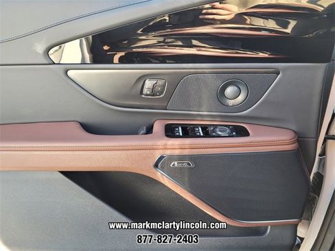New 2026 Lincoln Nautilus Reserve w/ Jet Appearance Package image 21