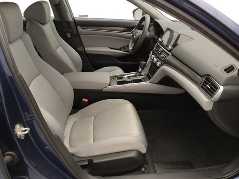 Used 2018 Honda Accord LX image 21