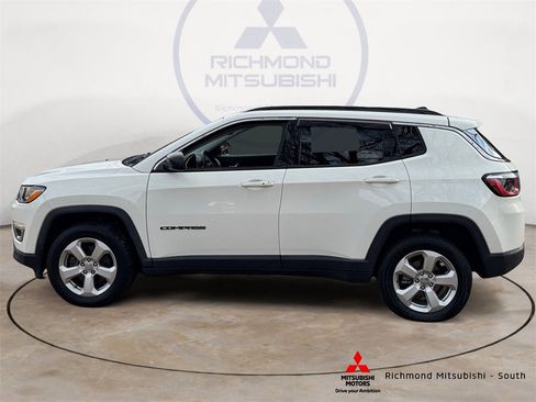 Used 2018 Jeep Compass Latitude w/ Cold Weather Group image 6