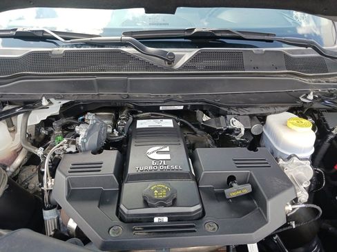 Used 2024 RAM 2500 Big Horn image 30