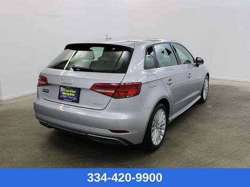 Used 2017 Audi A3 e-tron Premium Plus w/ Technology Package image 4