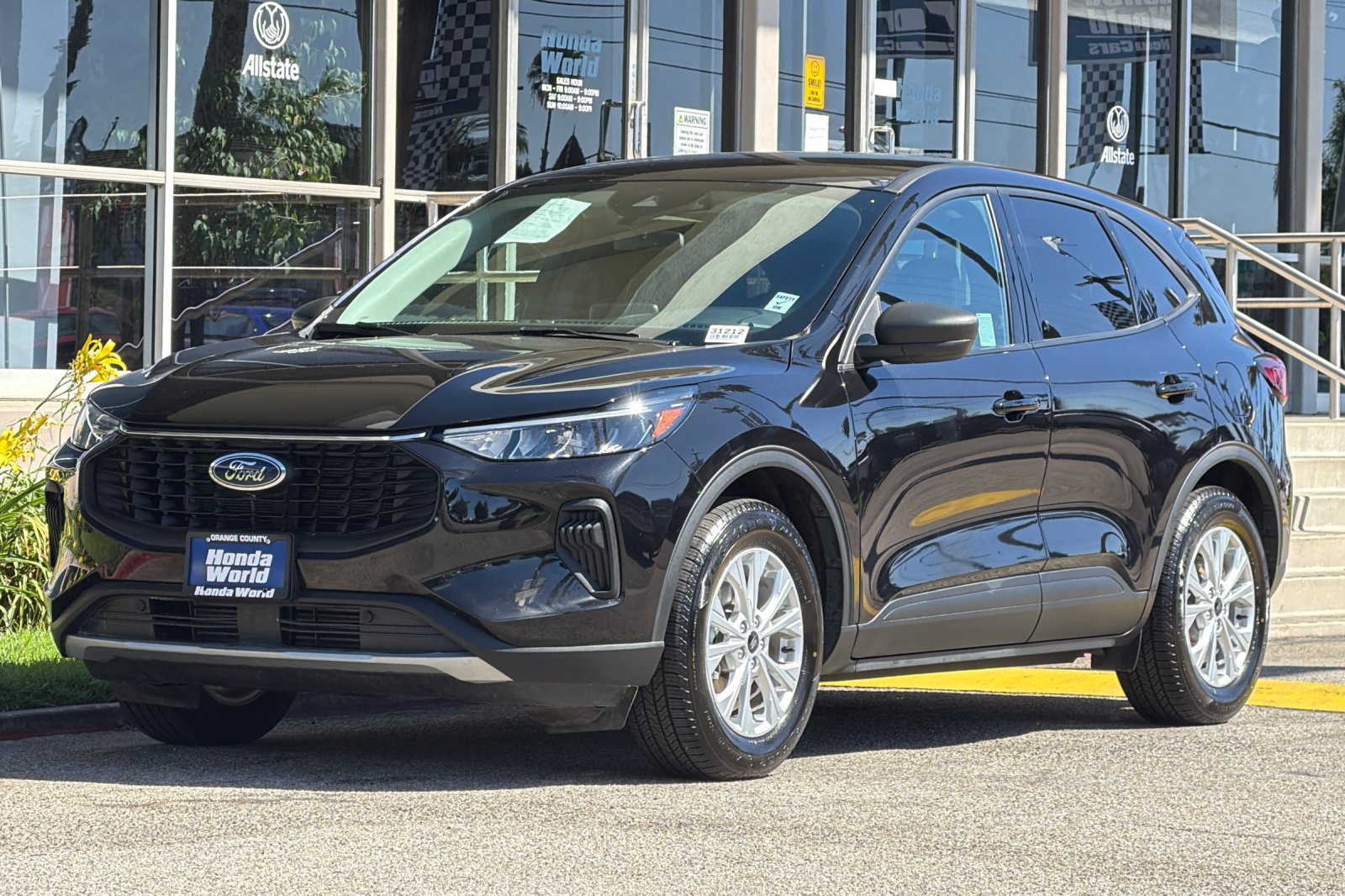 Used 2025 Ford Escape Active FWD image 8