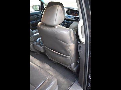 Used 2012 Honda Odyssey EX-L image 24