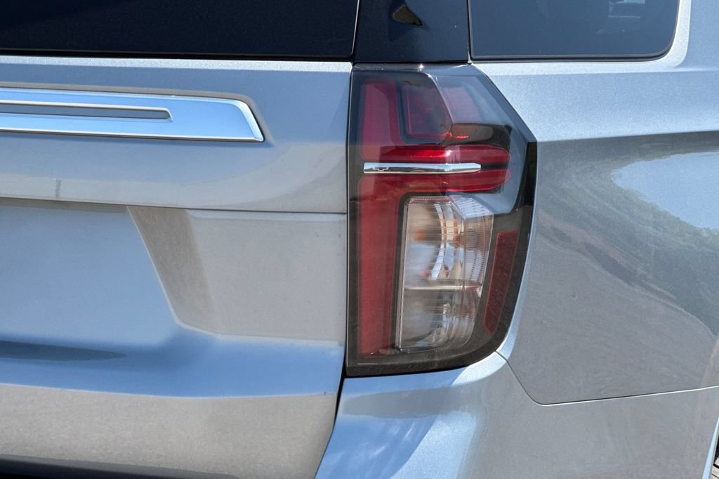 Used 2023 Chevrolet Tahoe High Country w/ LPO, Illumination Package AWD/4WD image 36