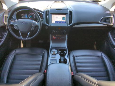 Used 2019 Ford Edge SEL w/ Equipment Group 201A image 16